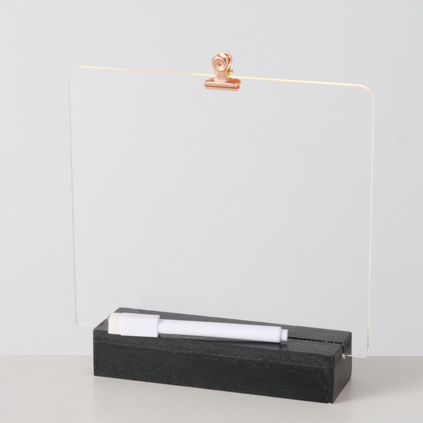 Dekoaufsteller Letra (Bemalbare LED Tafel)