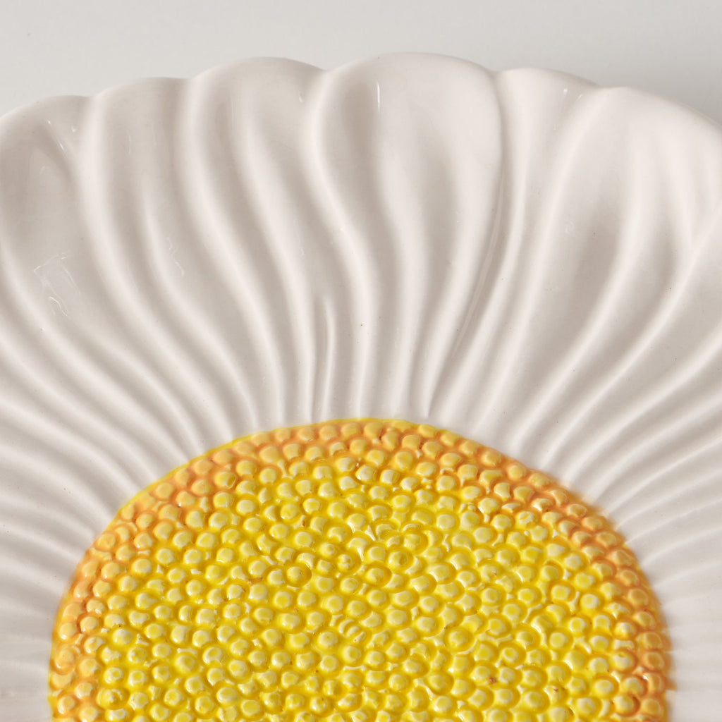 Teller Daisy Blütendesign