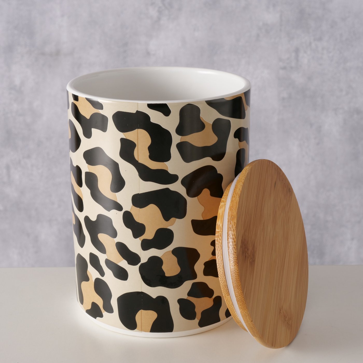 Vorratsdose Leony – Bambus & Steingut mit Leoparden-Print | Boltze