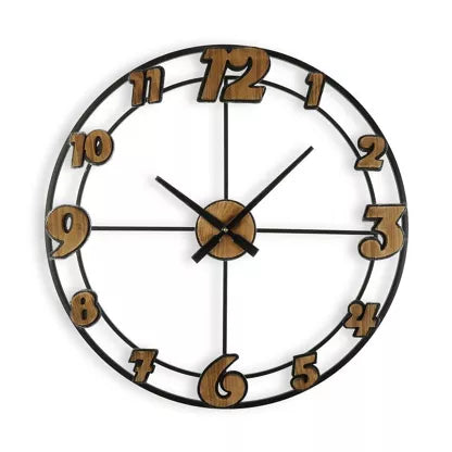 WANDUHR AUS METALL UND HOLZ