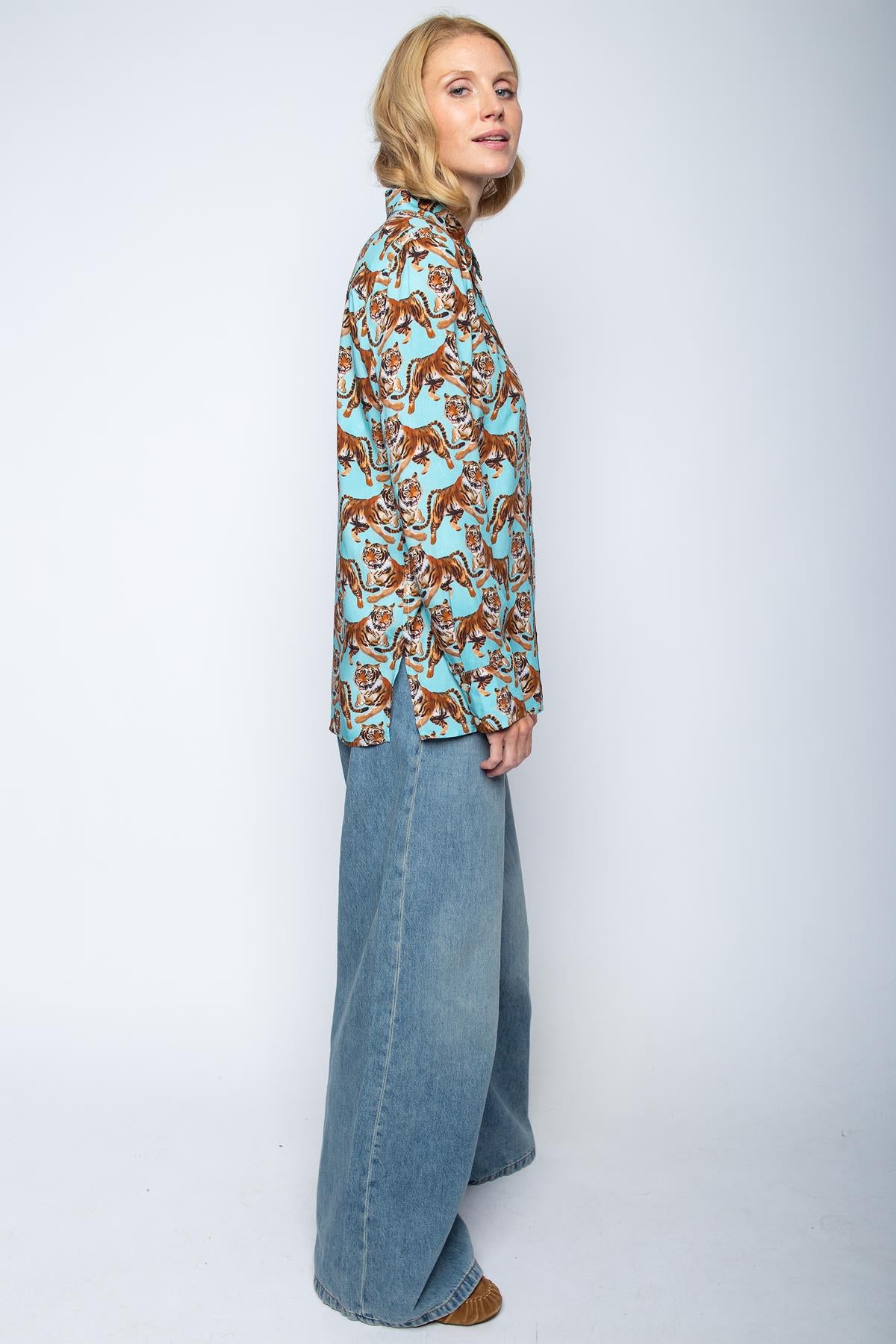 Tiger Hemdbluse von Emily van den Bergh
