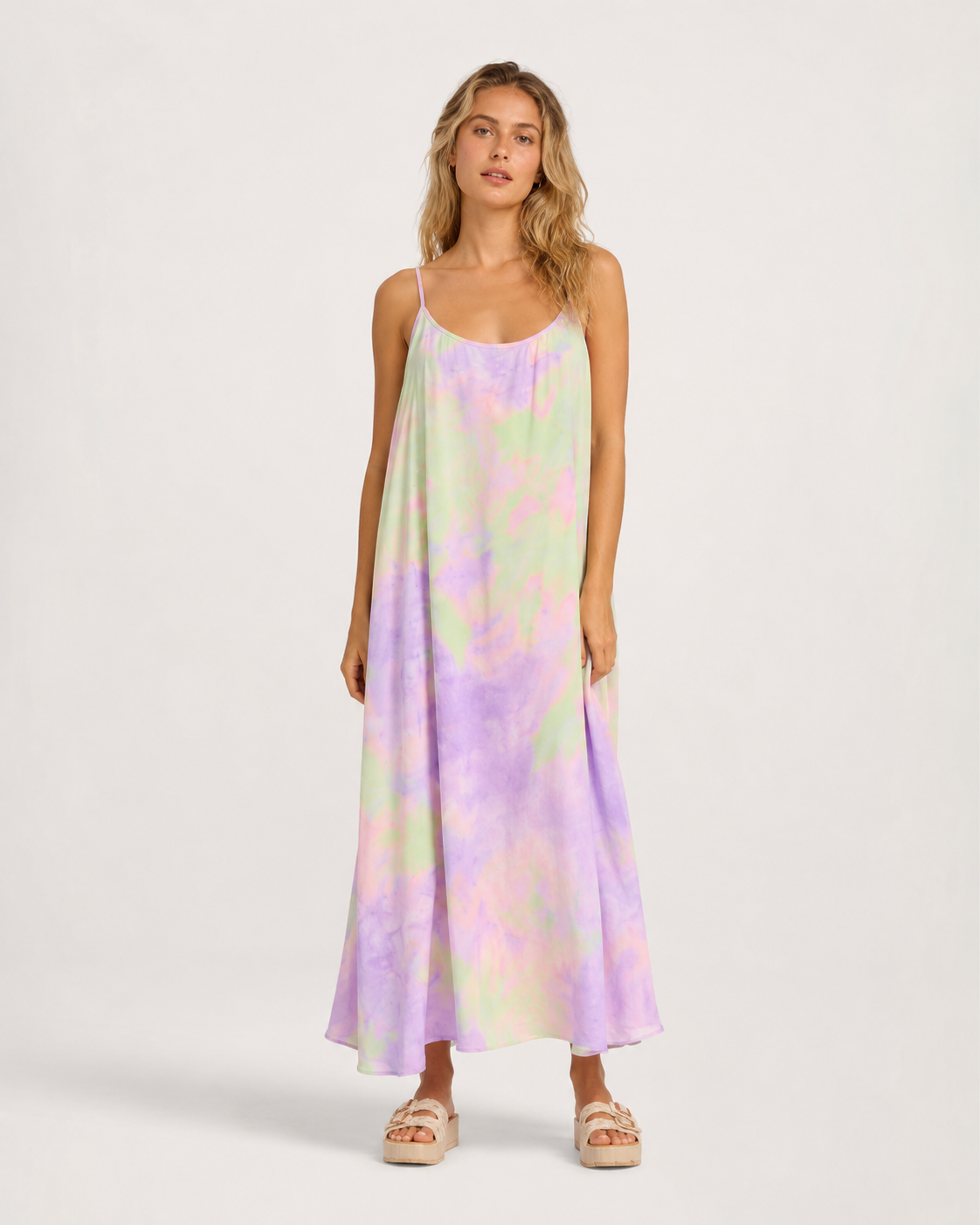 Langes besticktes Kleid mit dünnen Trägern