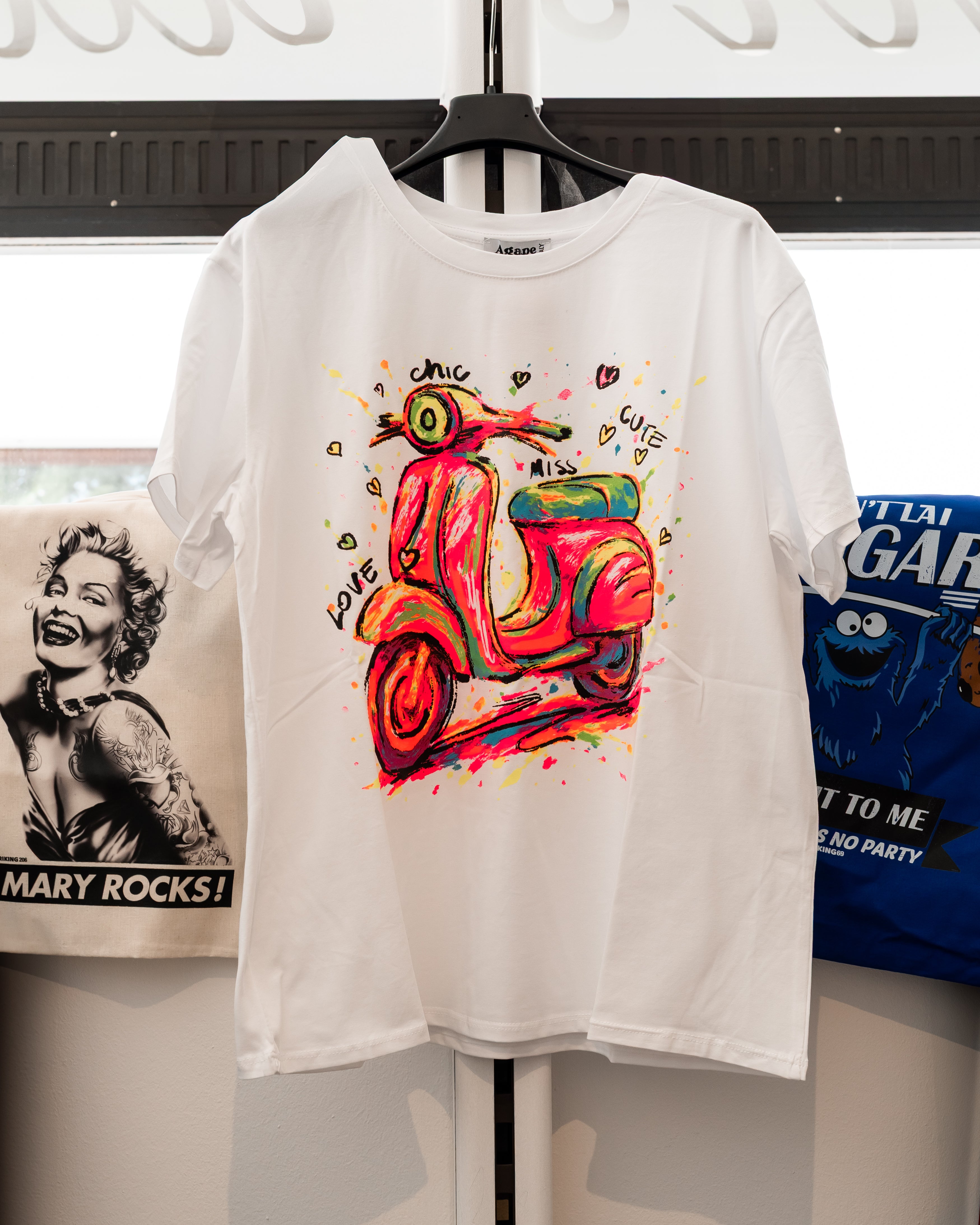 Shirt "Neon Vespa" One Size in weiß