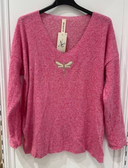 Pullover "Goldene Libelle" – Zarter Strickpullover mit Libellen-Stickerei von MOOYA