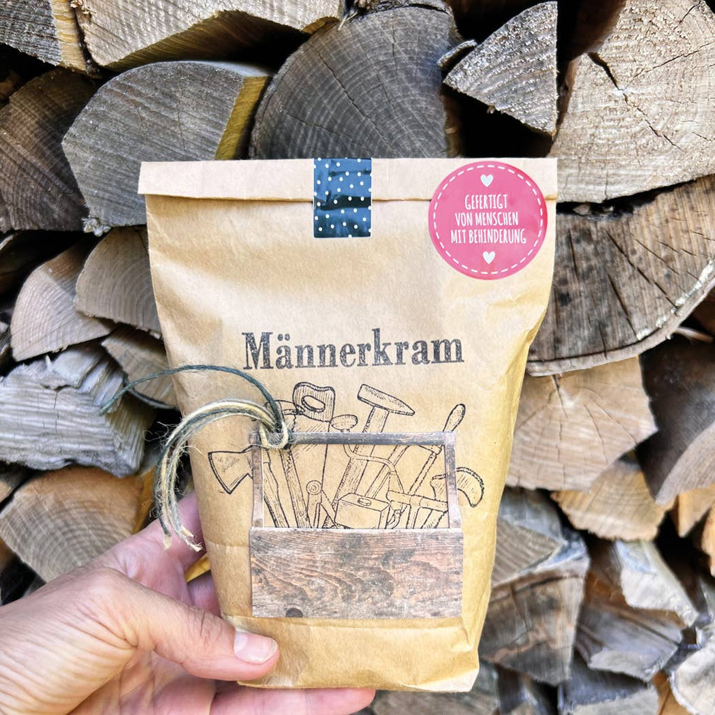 Männerkram Wundertüte – Geschenkbox für Männerabende